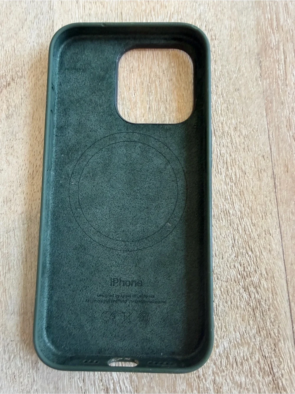 Apple iPhone 15 Pro Dark Green silicone case